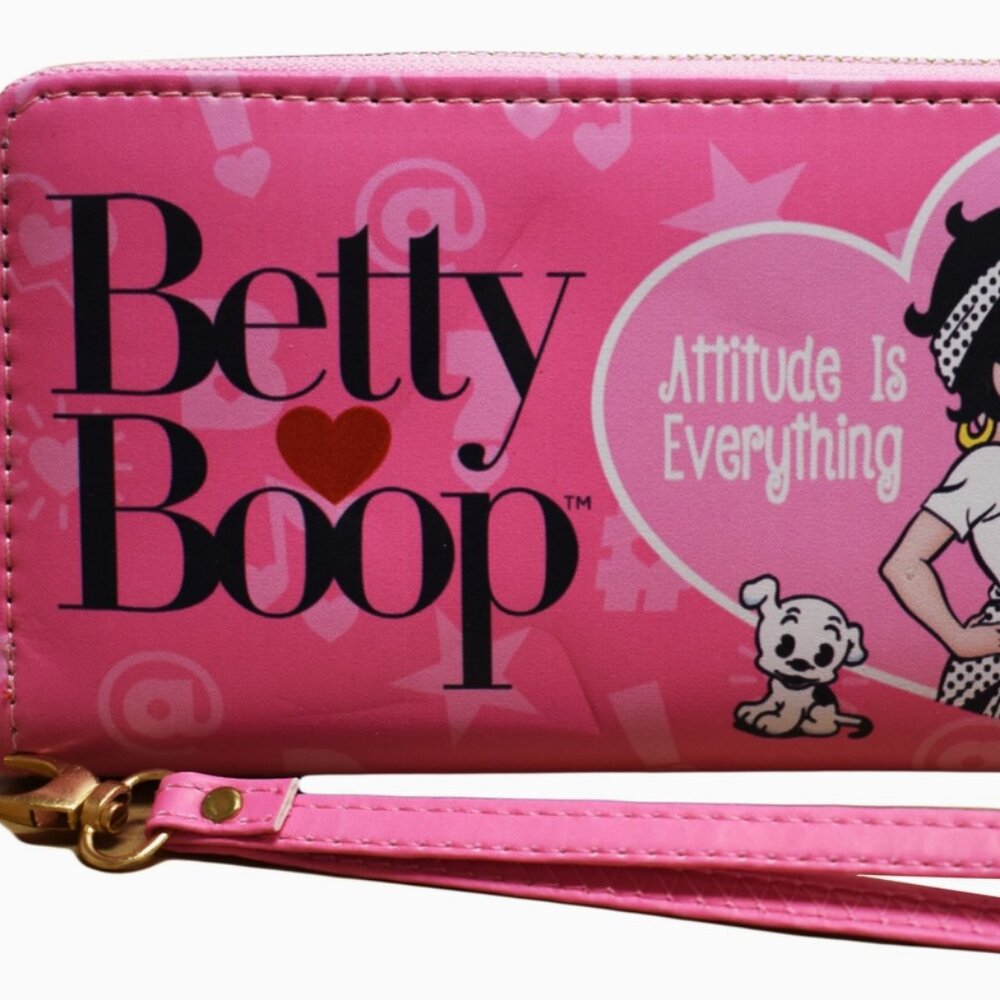 Betty Boop wallet zipper closure credit card slots pink Attitude is everything